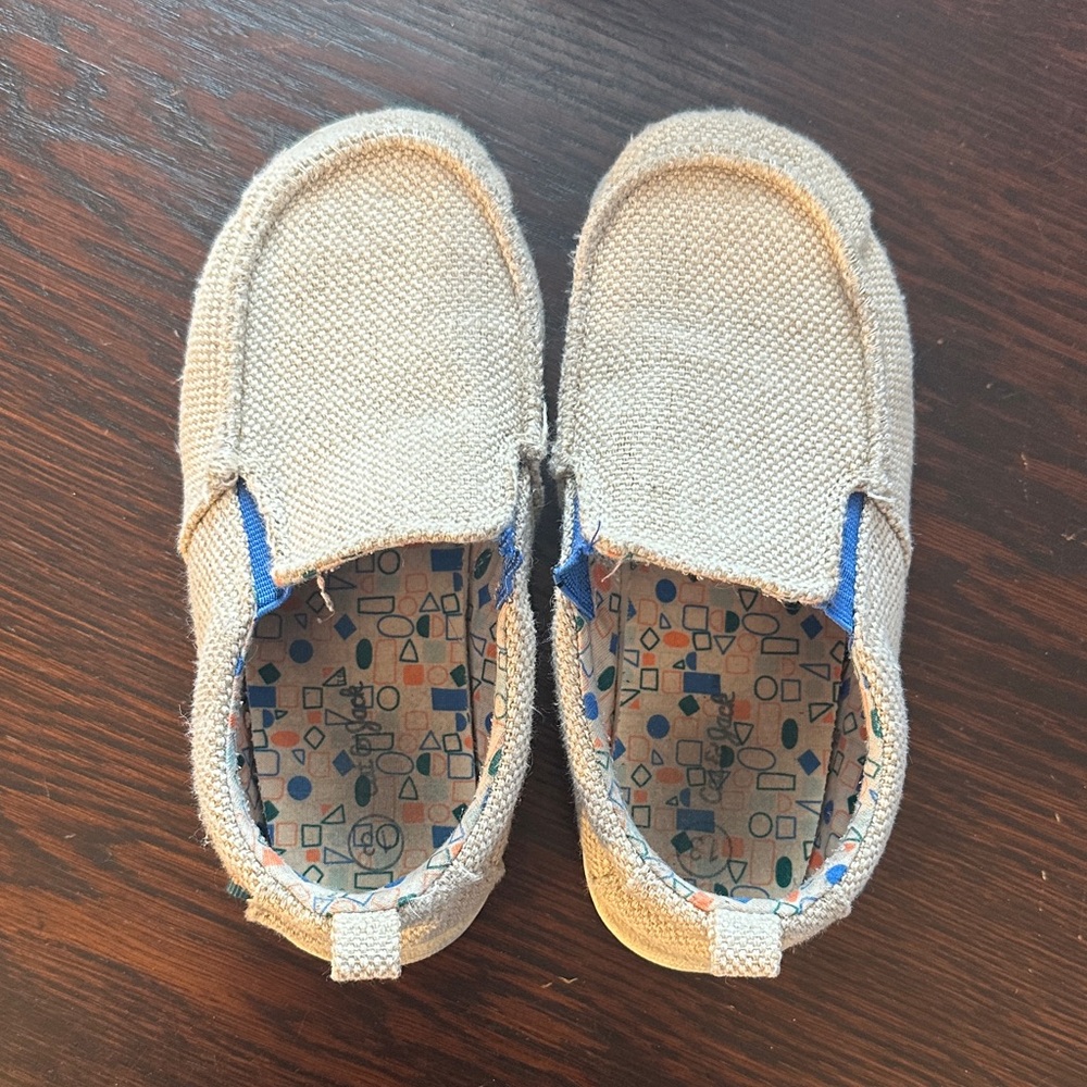 Cat & Jack Kids Moccasins - Beige with Blue Accents